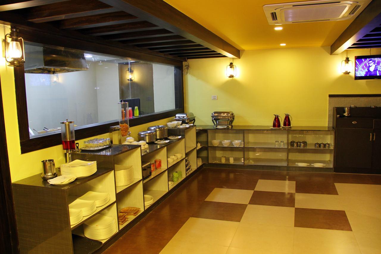 Vinayaga By Poppys ,Kumbakonam Hotel Luaran gambar